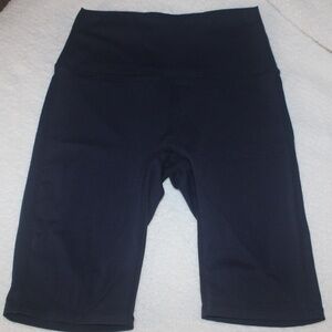 NWT Women's Navy MFD High-Waist Biker Shorts in Sz(L)